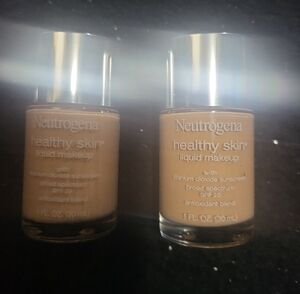 Neutrogena Healthy Skin Liquid Makeup - Warm Beige